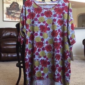 Lularoe Irma Top